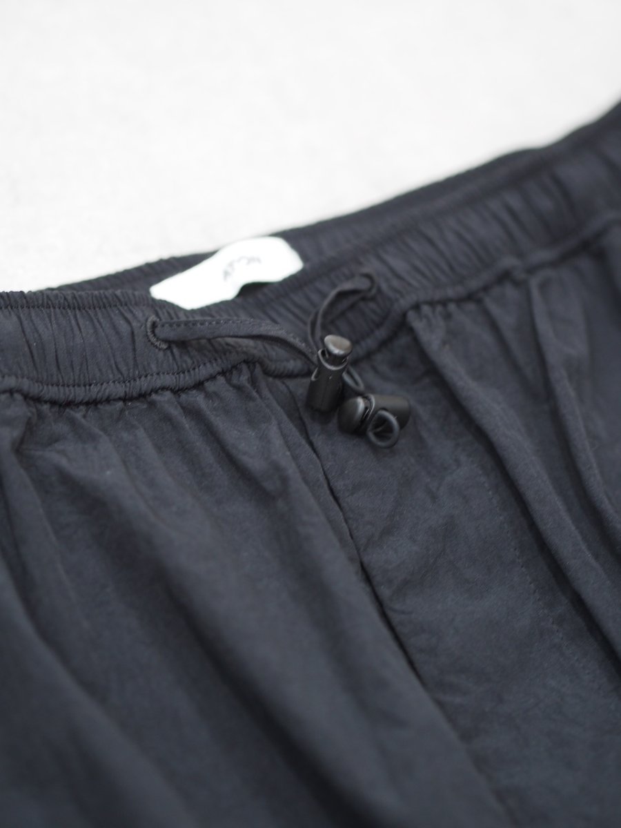 画像4: ATON UTILITY PANTS / HAND DYE NYLON/black (4)