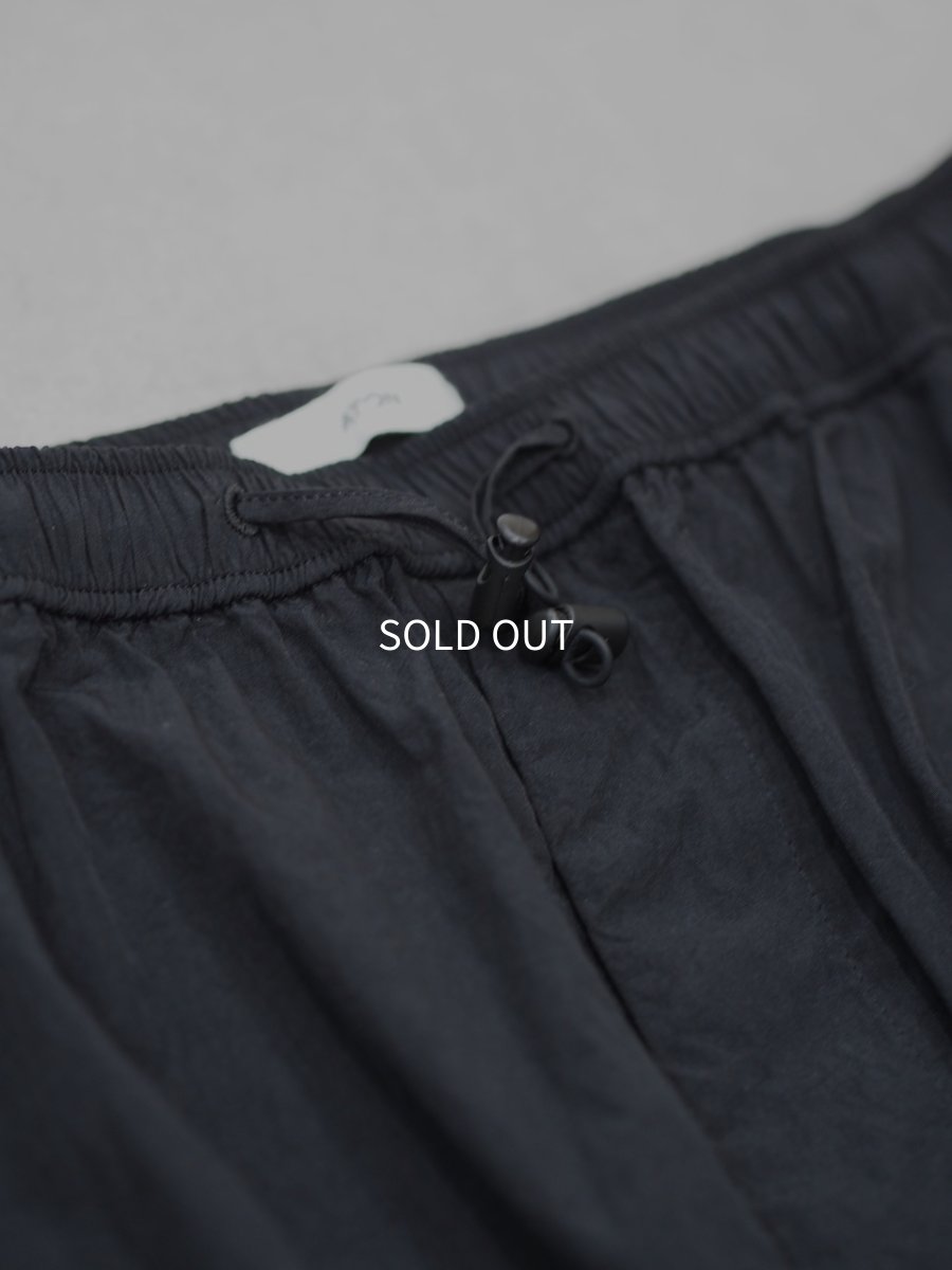 画像4: ATON UTILITY PANTS / HAND DYE NYLON/black (4)