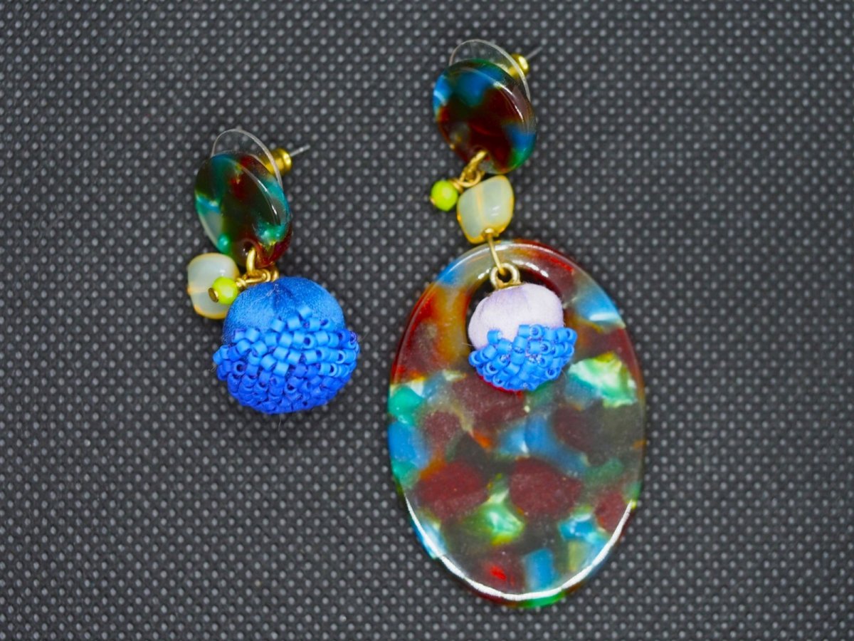 画像1: Kaleido ピアス　ネイビー (1)