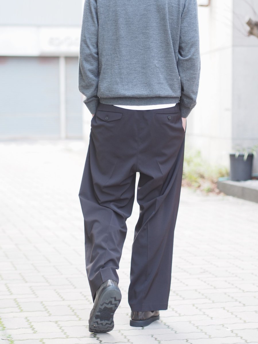 画像7:  YOKO SAKAMOTO  / DOUBLE PLEATED TROUSERS / SUSTAINABLE & RECYCLE / POLYESTER GABARDINE (7)