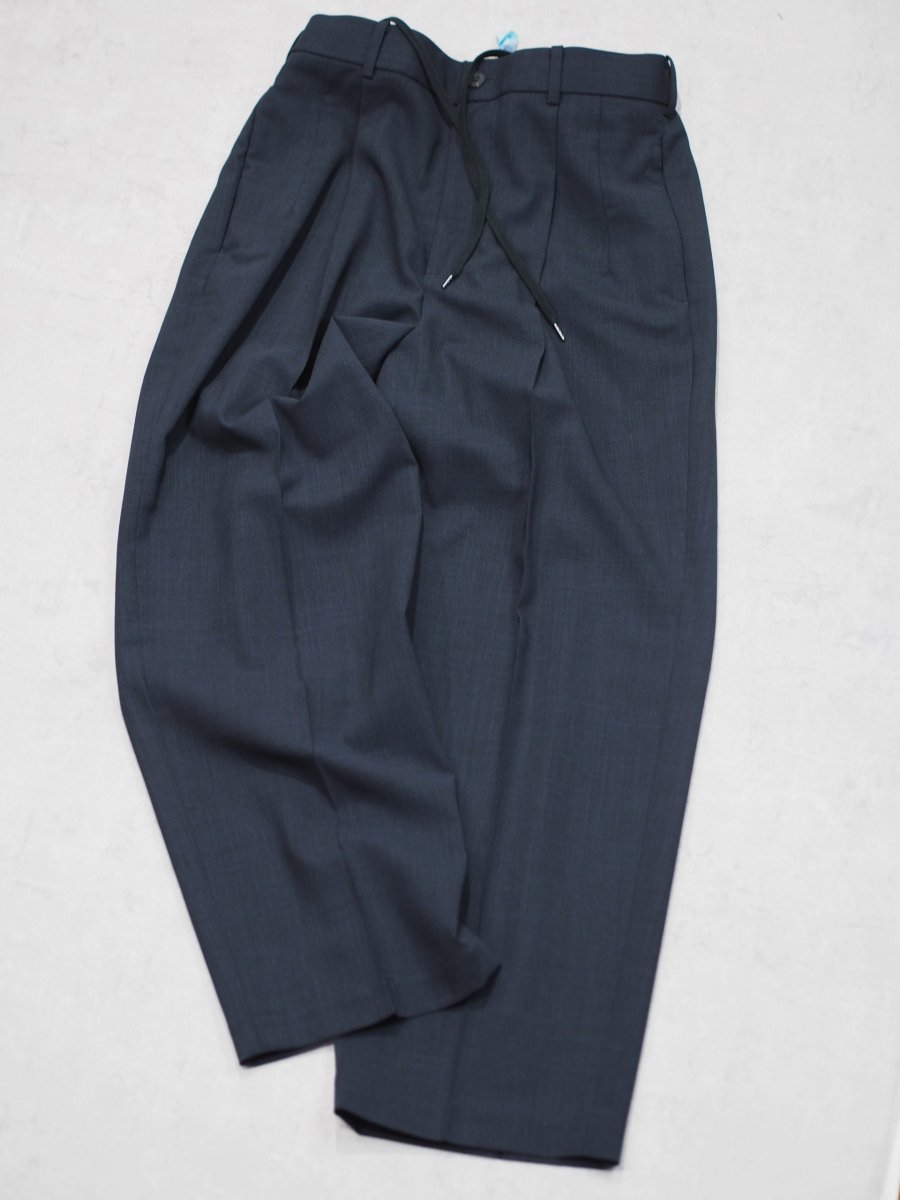 画像4: ATON TWO TUCKED EASY PANTS  / TWIST WOOL GAUZE (4)