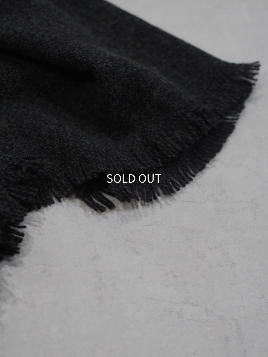 画像4: YOKO SAKAMOTO / WOOL LONG SCARF / BLACK (4)